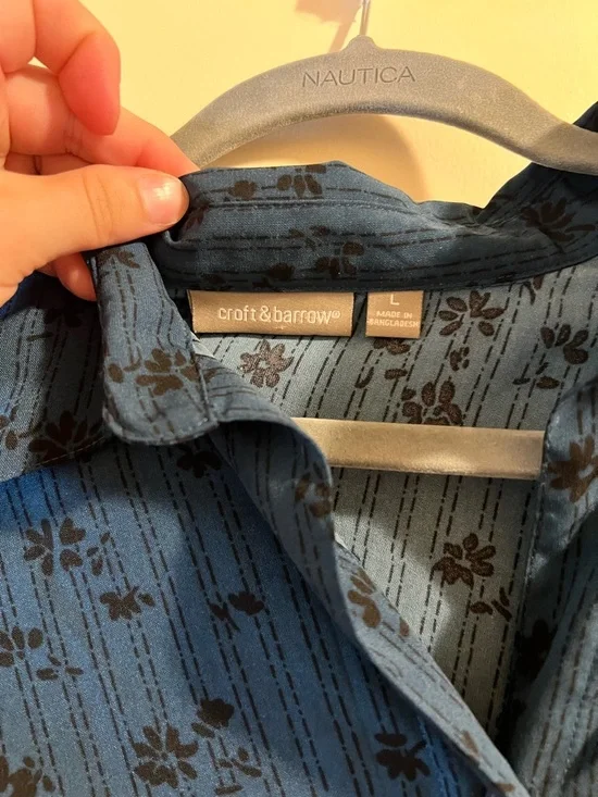 croft & barrow Blue Floral-Print Button-Front Shirt - Picture 2 of 3